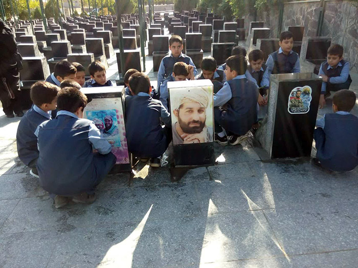 970716 hozor danesh amozan dabestan emam hasan mojtaba dar gholzare shohadaye hamedan 01