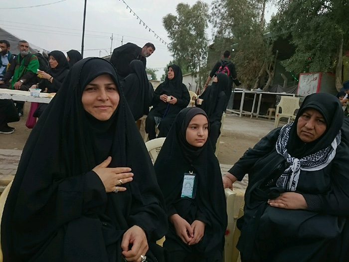 970809 hozor aizaye moasese jameatolghoran dar ejtema peyade ravi arbaien 01