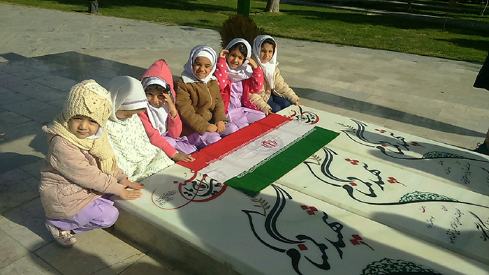 970815 barghozari namayeshghah ba mehvareyat moharam 03