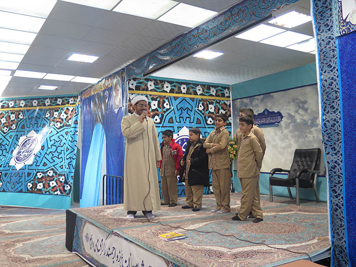 970827 hozor danesh amozan dabestan emaqm hasan mojtaba dar masjed jamkeran 01