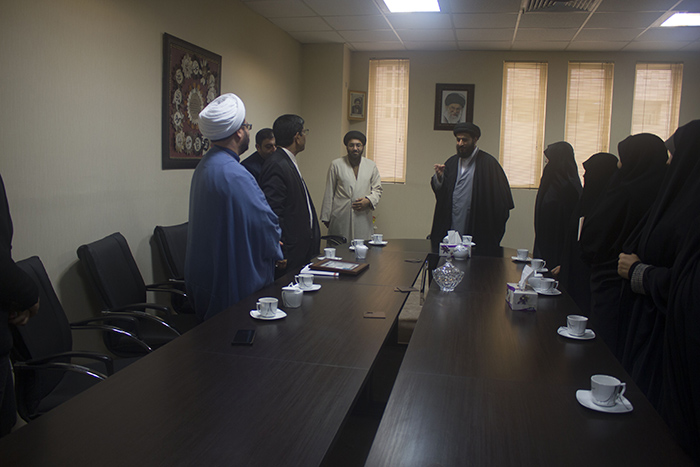 970829 marasem todei va moarefeye modir mali jameatolghoran 04