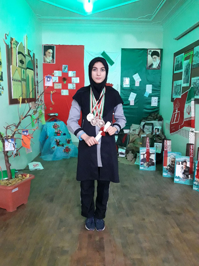 970912 derakhshesh danesh amoz zanjane dar reshteye sangh navardi