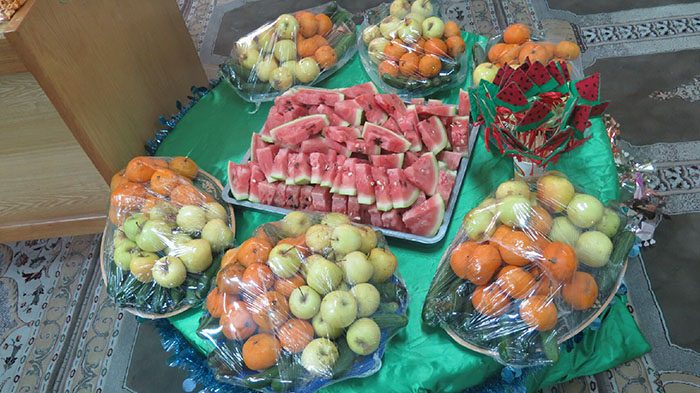 970929 jashn yalda dar madares shahideyn qom 03