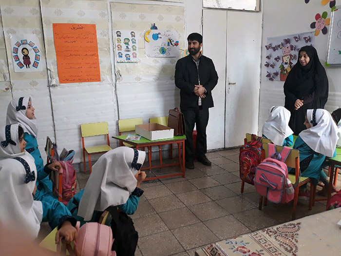 971008 bazdid karshenasan setad madares az dabestan dokhtaraneye emam hasan mojtaba semnan 01