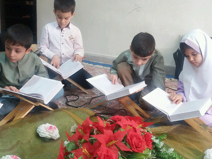 971026 barpayi mahfel ons ba qoran shobeye zeynabeye tehran 08