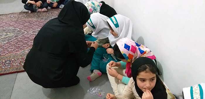 971125 ejraye namayesh jameatol qoran chobar 01