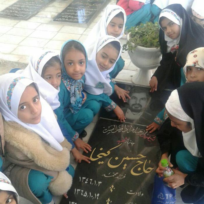 9712017 hozor danesh amozan dokhtyar shobeye zahedan dar gholzare shohada 05
