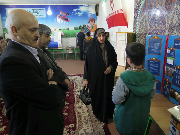 971212 bazdid masolan madares jqk az namayeshghah jaberebne hayan 08