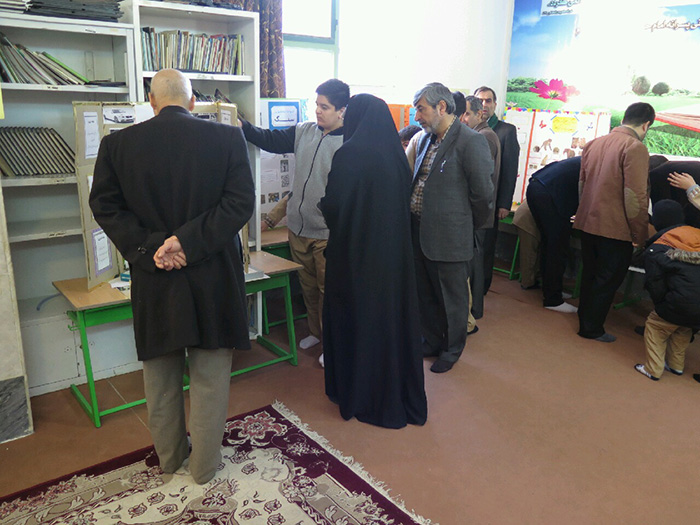 971212 bazdid masolan madares jqk az namayeshghah jaberebne hayan 13