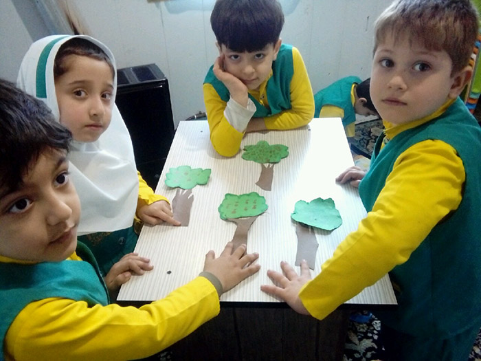971218 marasem namadin rooz derakht kari 08