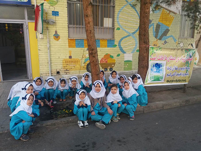 971218 marasem namadin rooz derakht kari 14
