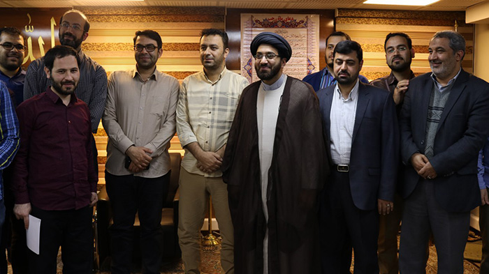 971222 hozor hojatoleslam tabatabayi dar khabarghozari tasnim 05