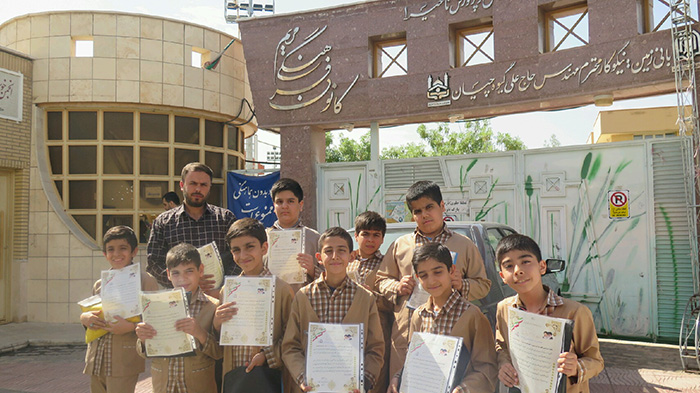 980223 tajlil az daneshamozan bartar qorani dabestan shahideyn 03