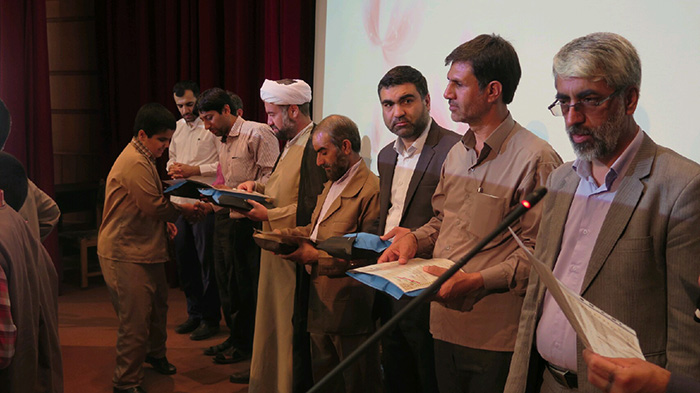 980223 tajlil az daneshamozan bartar qorani dabestan shahideyn 05
