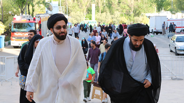 980228 hozor modir va ghaem magham jqk dar namayeshghah qoraN KARIM 08