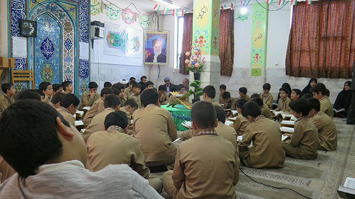 980230 barghozari mahfel joz khani qoran karim dabestan emam hasan mojtaba shahidean qom 02