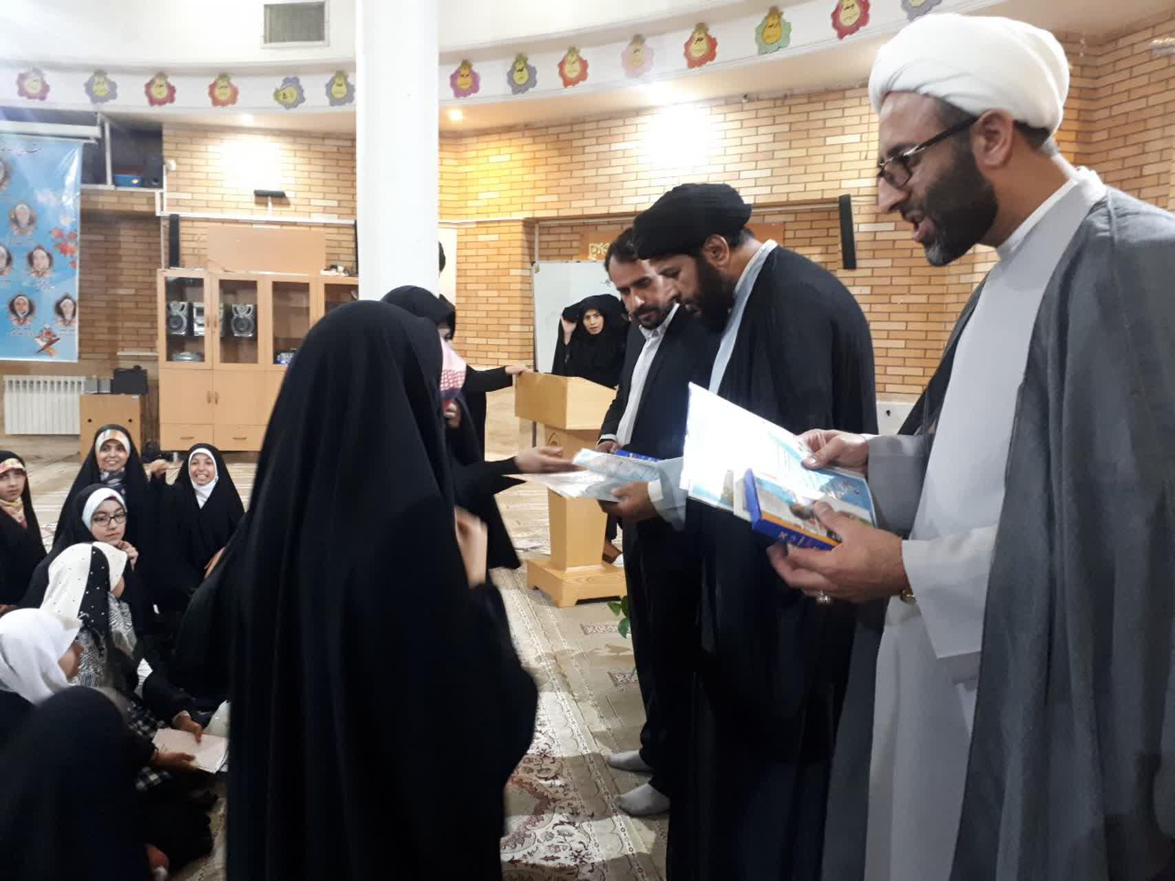 980230 barghozari marasem eftari dar dabestan emam hasan mojtaba qom 04