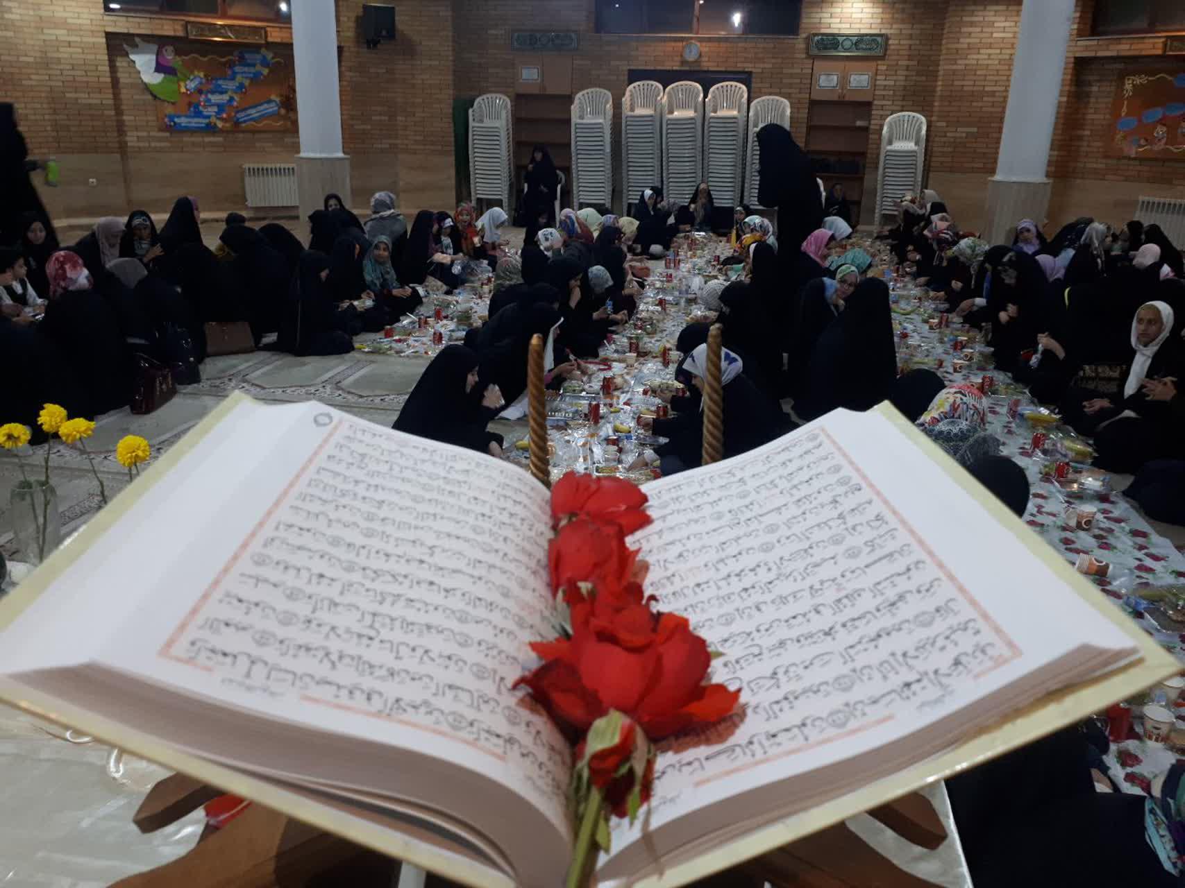 980230 barghozari marasem eftari dar dabestan emam hasan mojtaba qom 06