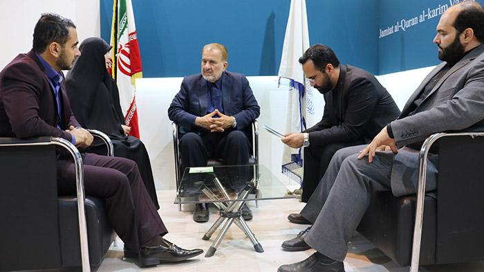 980307 moasese jqk dar namayeshghah qoran karim barghozide shod 02