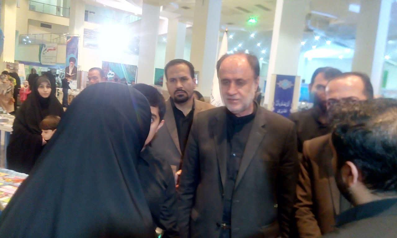 980309 bazdid namayande mardom hamedan va emam jomea az ghorfe 02