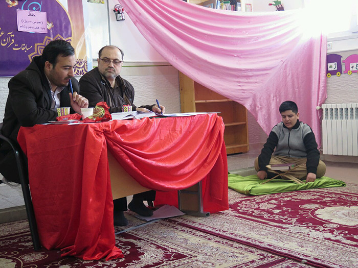 980319 derakhshesh daneshamozan dabestan emam hasan mojtaba shahidean qom 01