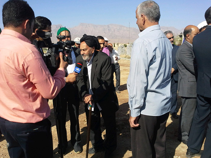 980325 aghaz amaleat sakht dabestan dokhtarane dar mehriz 03