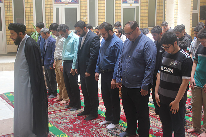 980426 didar nokhbeghan qorani kowait ba modir moasese 01