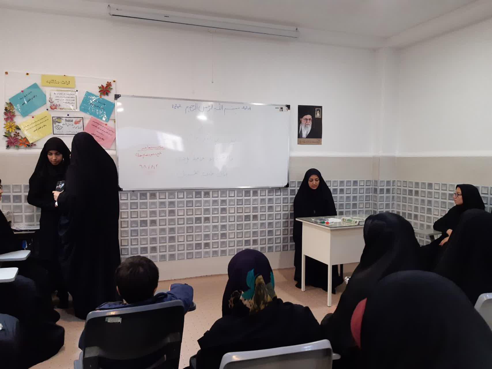 980802 ashnayi daneshamozan daberestan hajar zanjan 01
