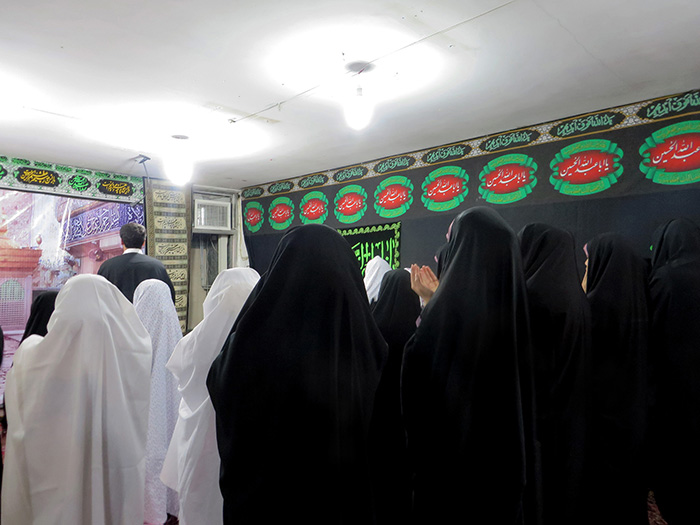 emam hossein namaz 02 m