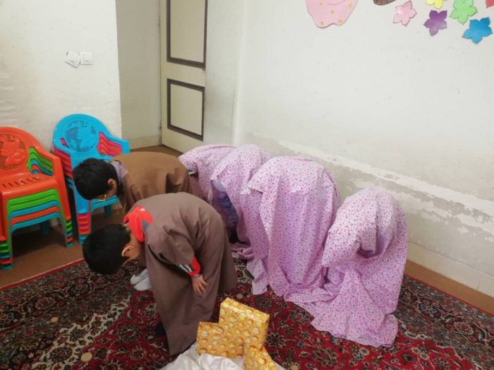 971128 jashn amozesh namaz shobeye shiraz01