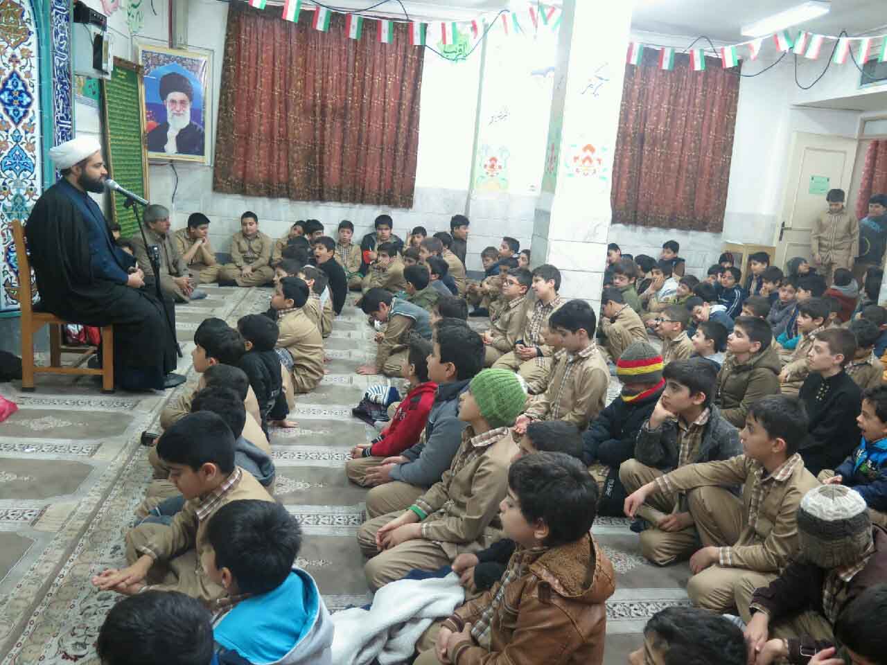 971201 barghozari marasem vafat hazrat omol banin shobeye shahideyn qom 03