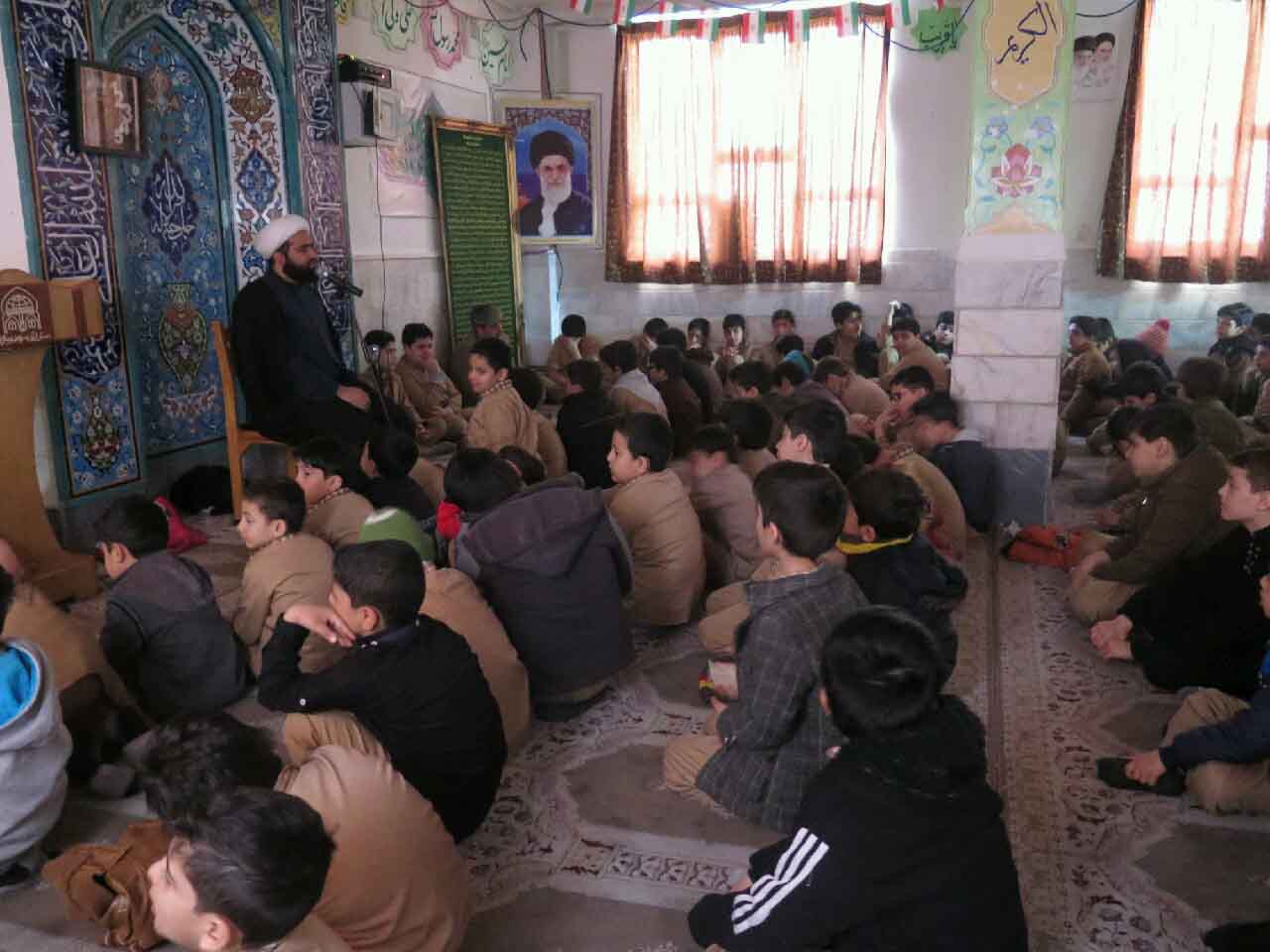 971201 barghozari marasem vafat hazrat omol banin shobeye shahideyn qom 05