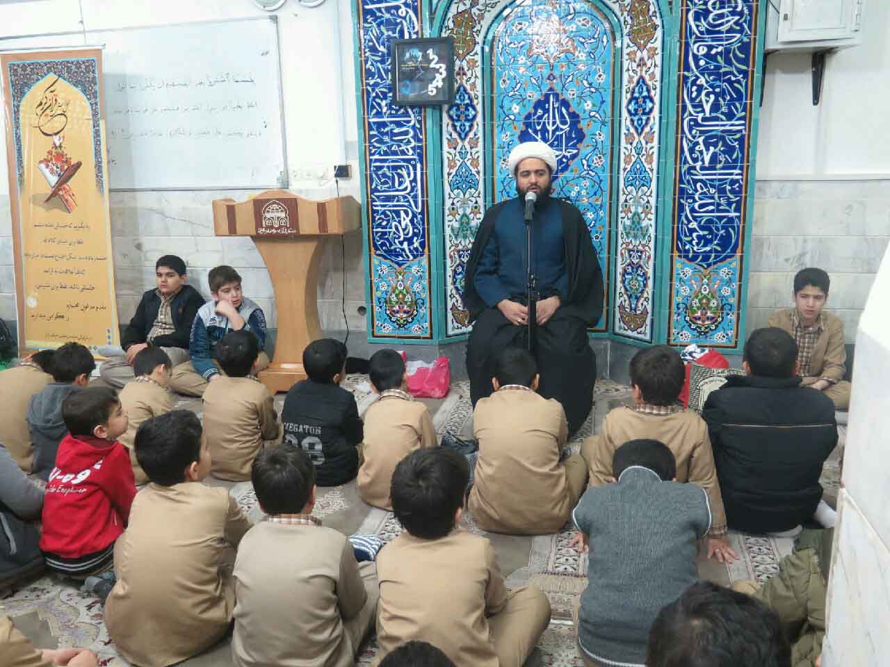 971201 barghozari marasem vafat hazrat omol banin shobeye shahideyn qom 08