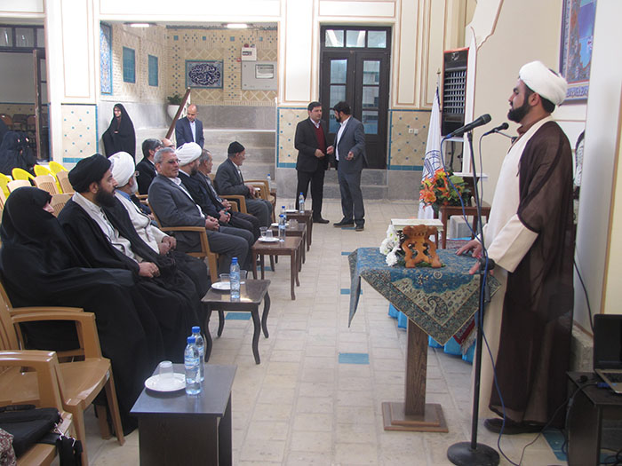9741205ghozaresh tasvire marasem eftetaheye jameatolqoran vahed fatemeye zahra esfahan 14