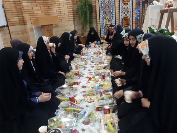 980230 barghozari marasem eftari dar dabestan emam hasan mojtaba qom 07