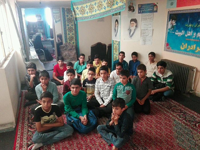 980522 amozesh 50 qoran amoz dar shobeye baradaran kerman 01